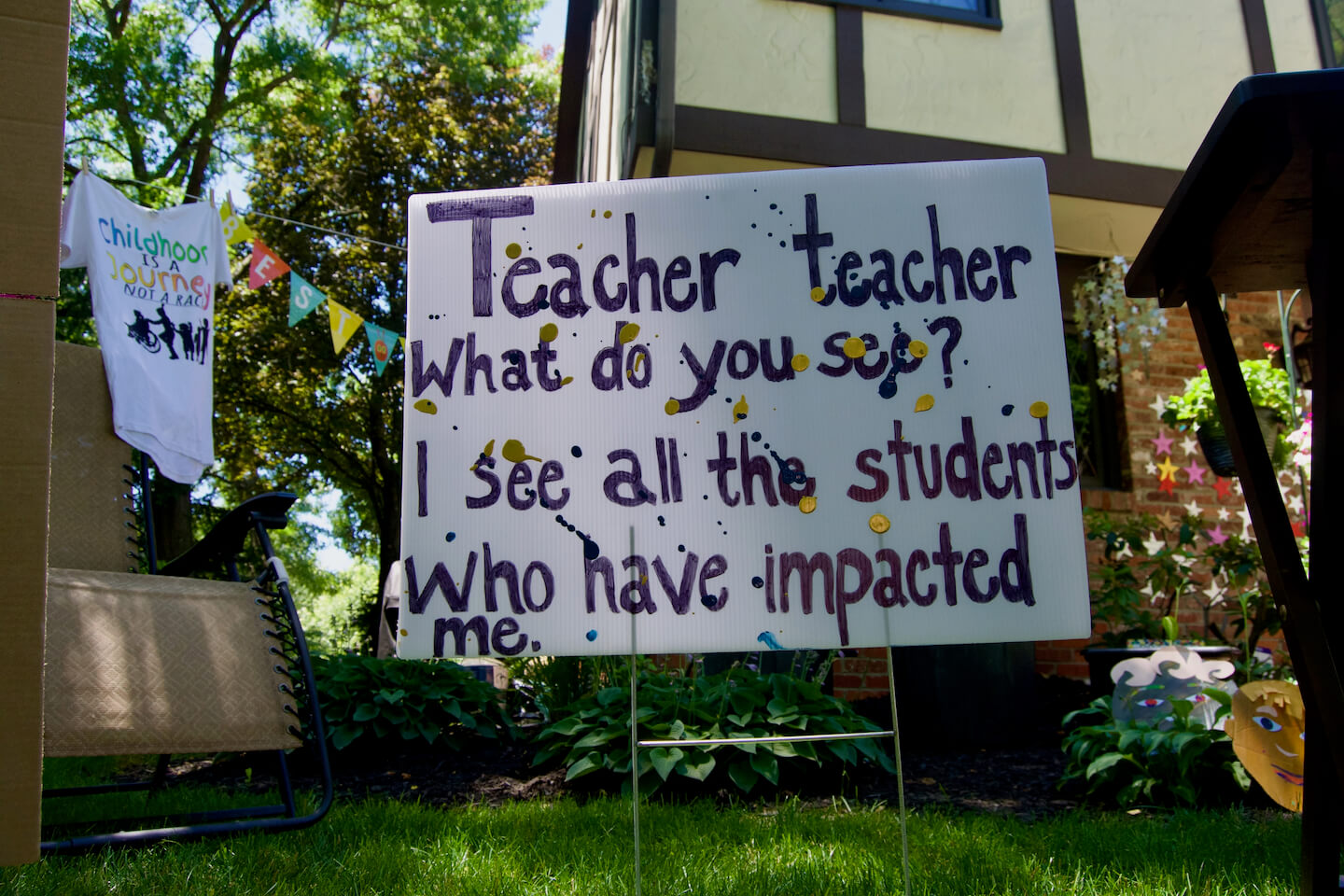 Teacher, Teacher yard sign